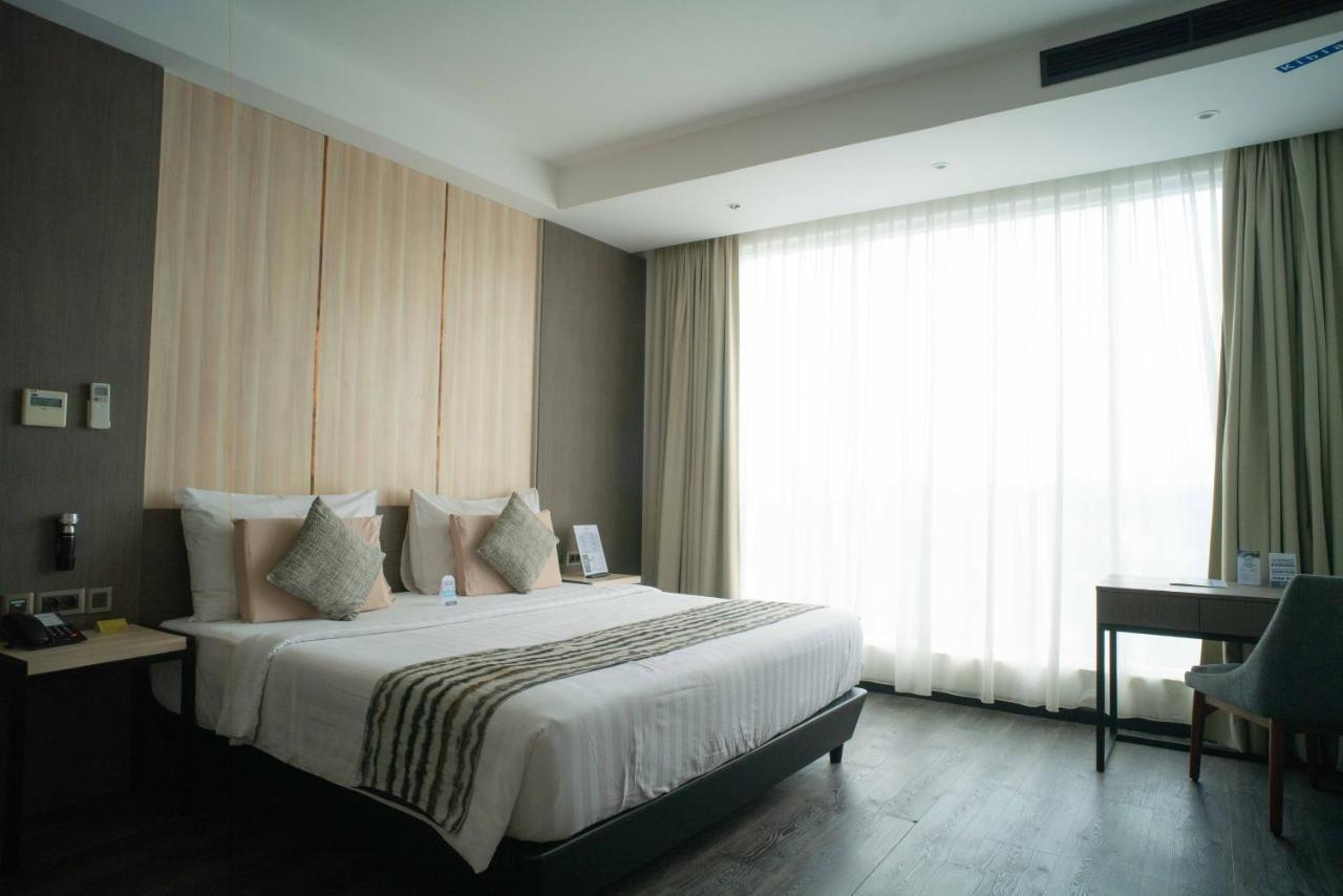 Kyriad Hotel Muraya Aceh Banda Aceh Exterior photo